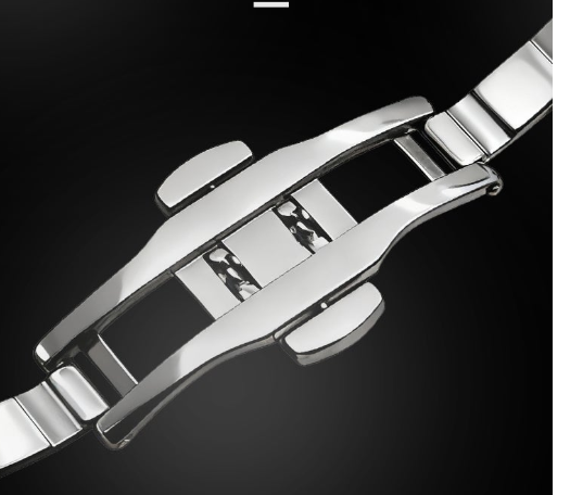 close up watch clasp