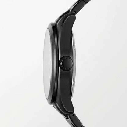 HeroForce 5031 Luxury Squ - luxury watch, side profile, metal detail, macro