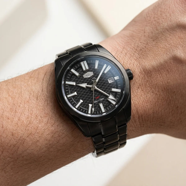 HeroForce 5031 Luxury Squ - worn wrist, natural skin, soft light